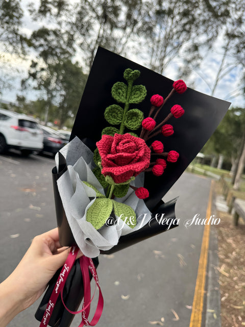 Red bouquet (No.1) with muti-petal rose