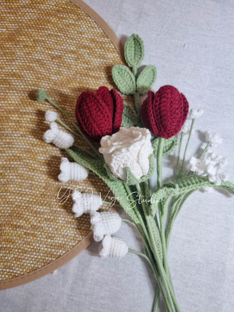 Red Style Bouquet(no.3) with red tulip