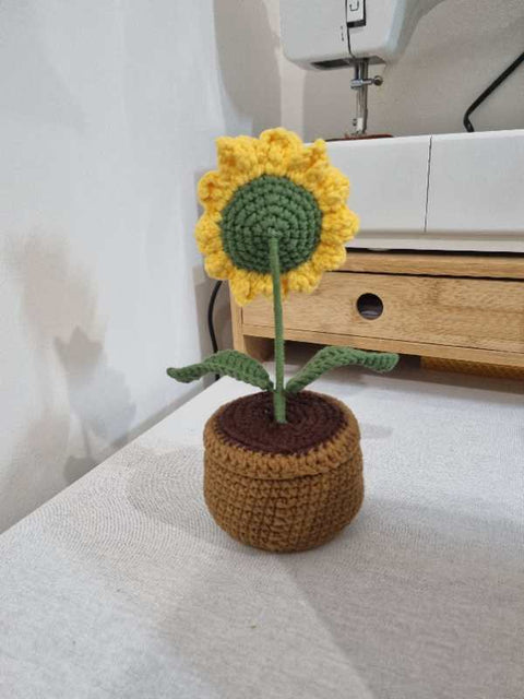 Sunflower in Pot (Decoration)